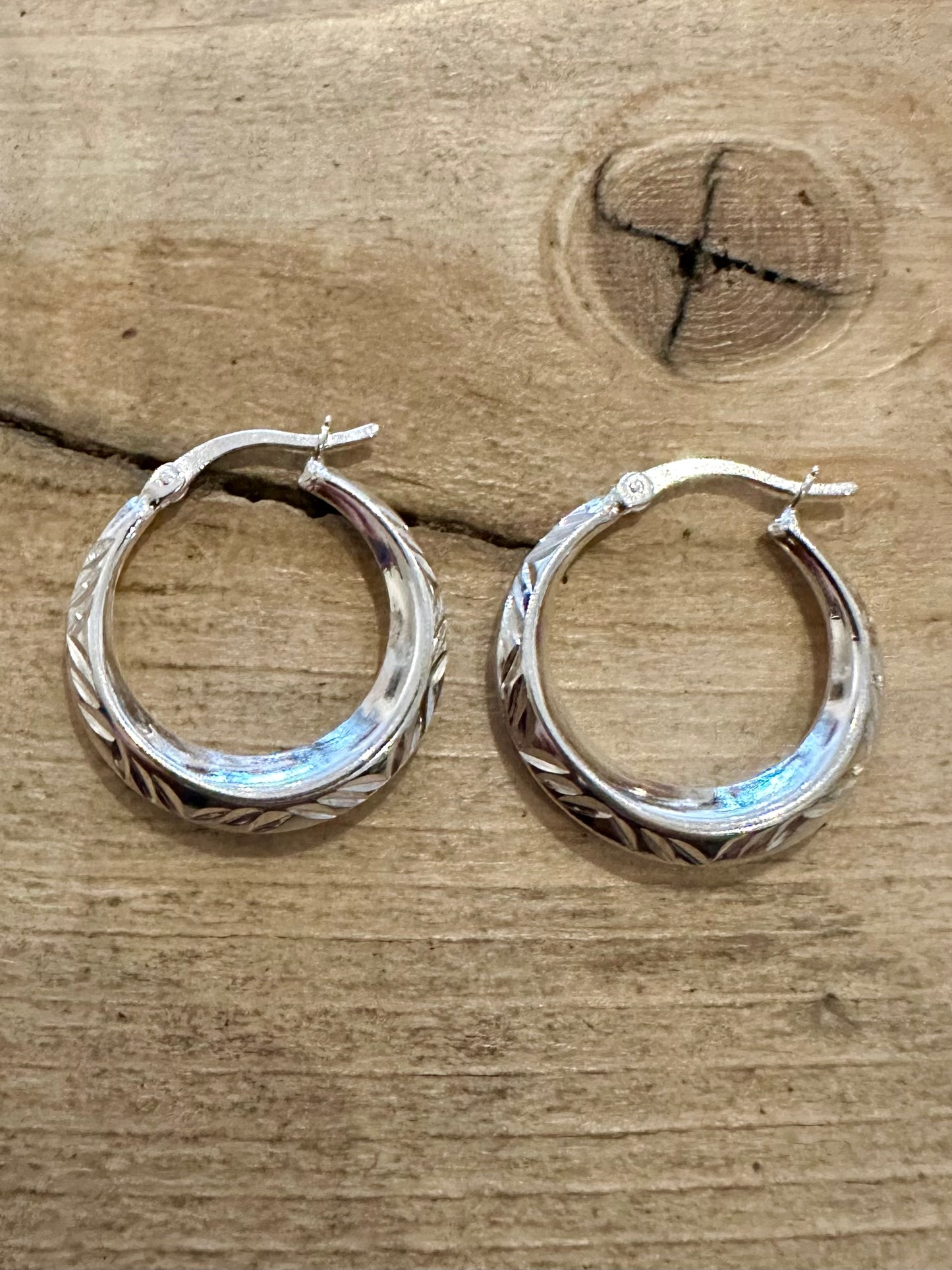 Modern Textured Hoop 925 Silver Earrings