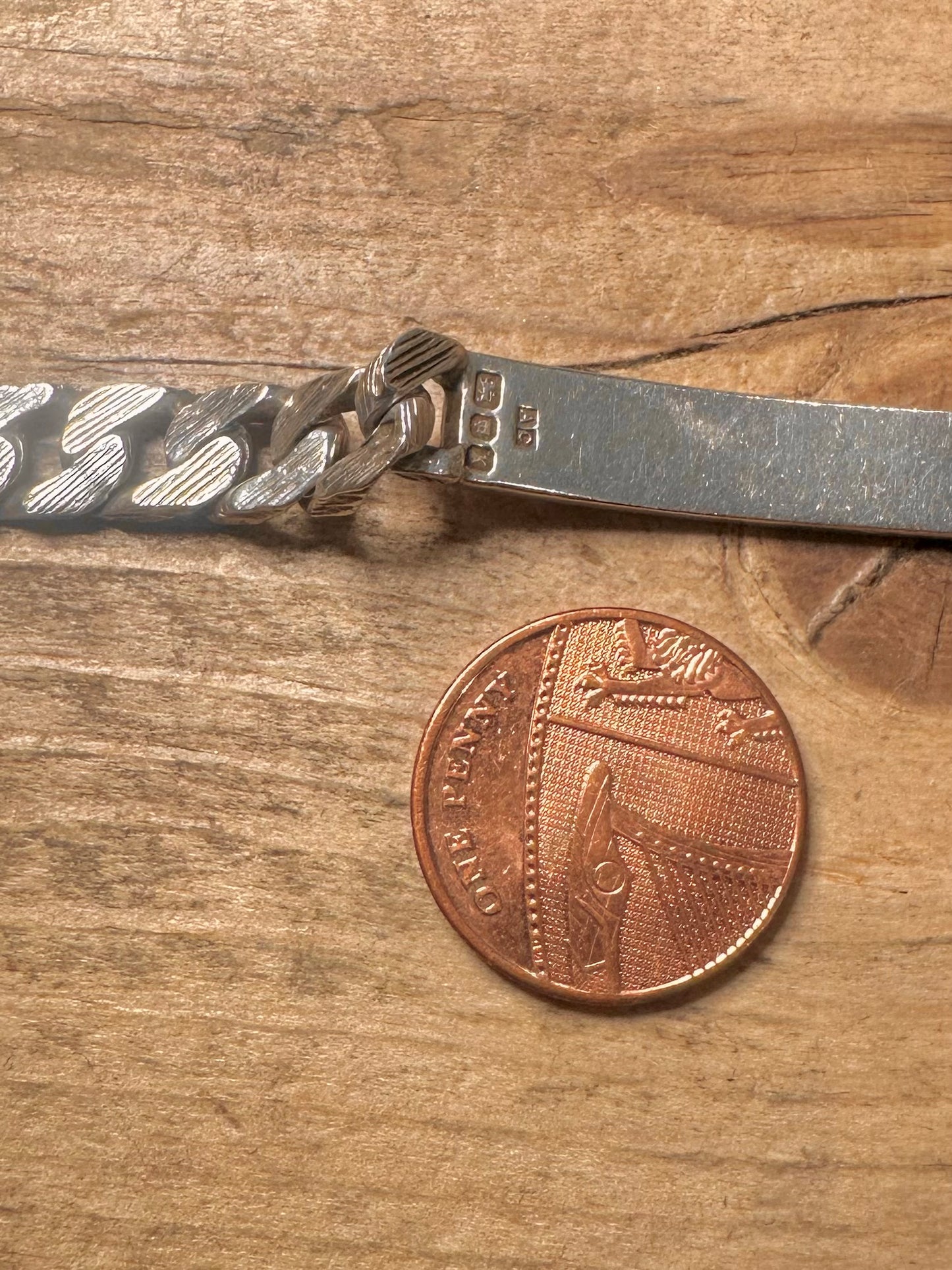 Vintage 1984 Identity Bark Effect Curb Chain 925 Silver 8.4 inch Bracelet