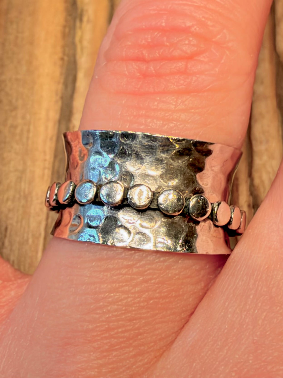 Hammered Circles Spinner 925 Sterling Silver Size R Ring