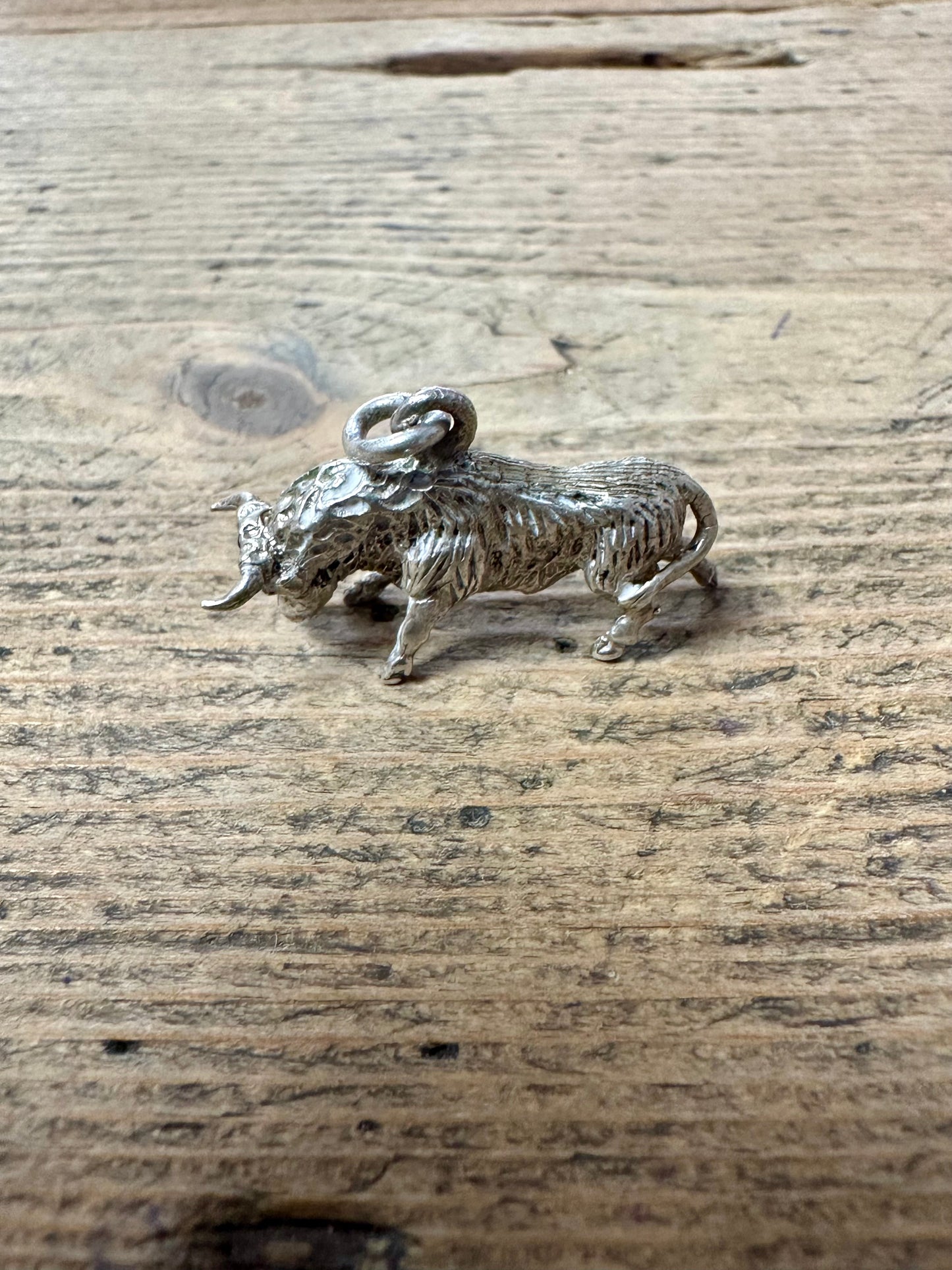 Vintage Bull Large 925 Silver Charm Pendant