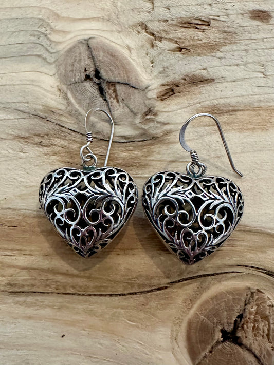 Vintage Filigree Heart Puff 925 Silver Earrings