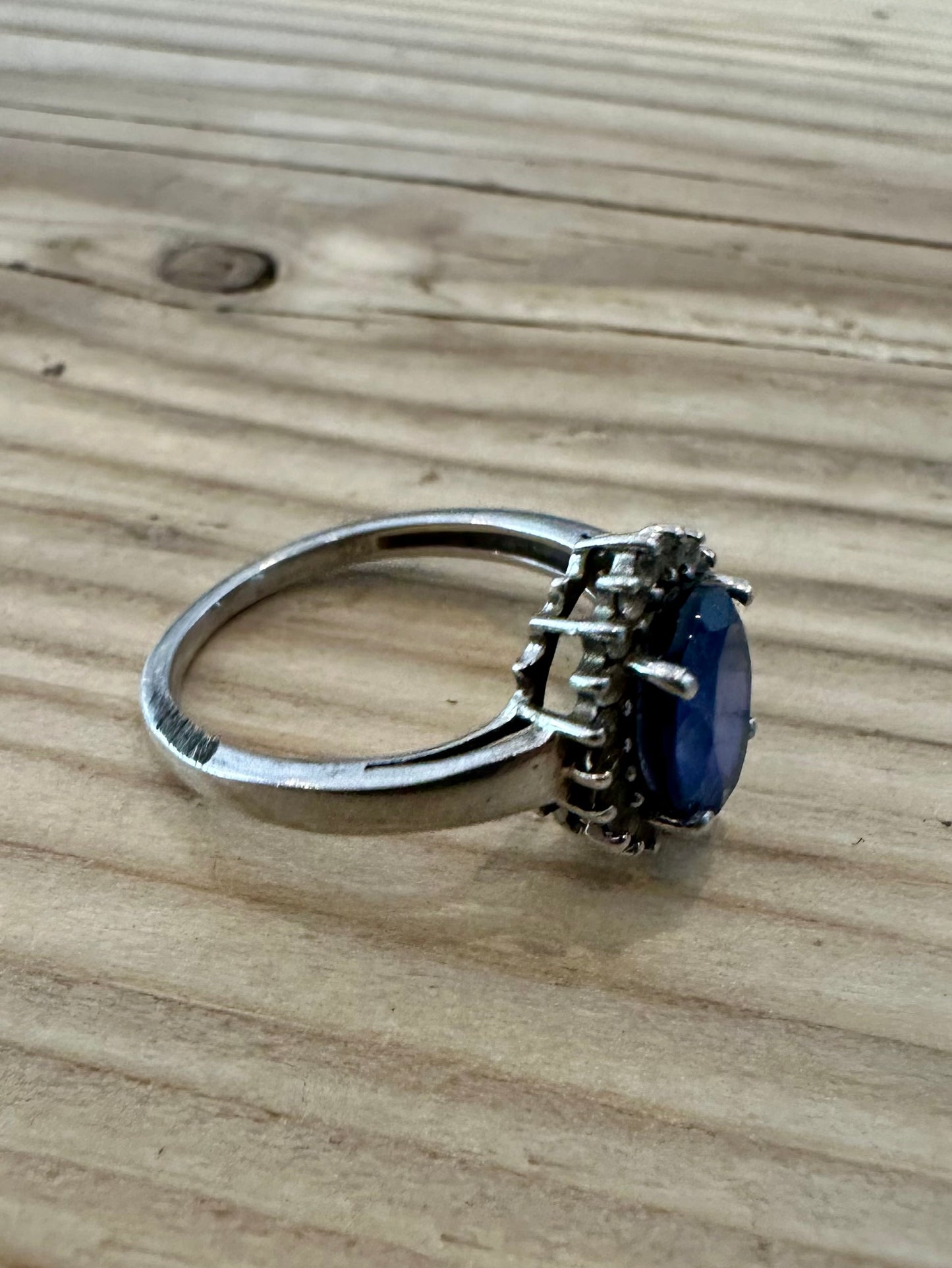 Vintage Blue and White Stone 925 Silver Size O Ring