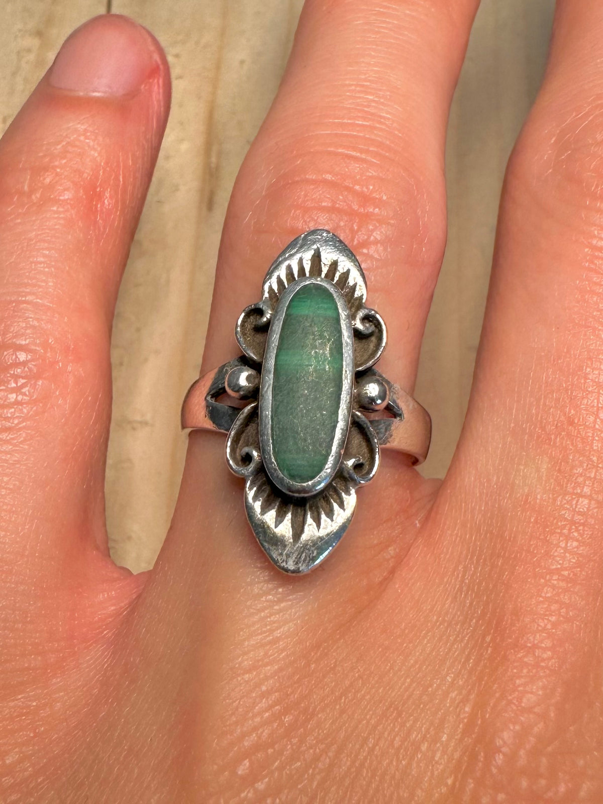 Malachite Oval Navajo 925 Sterling Silver Size M Ring