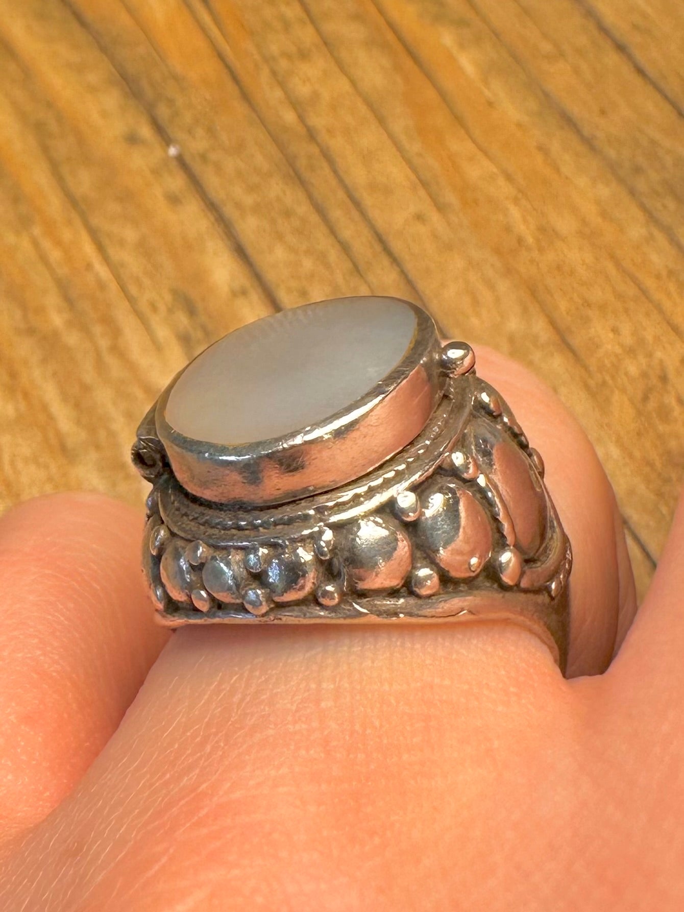 Mother of Pearl Locket Hinged 925 Sterling Silver Size N Ring