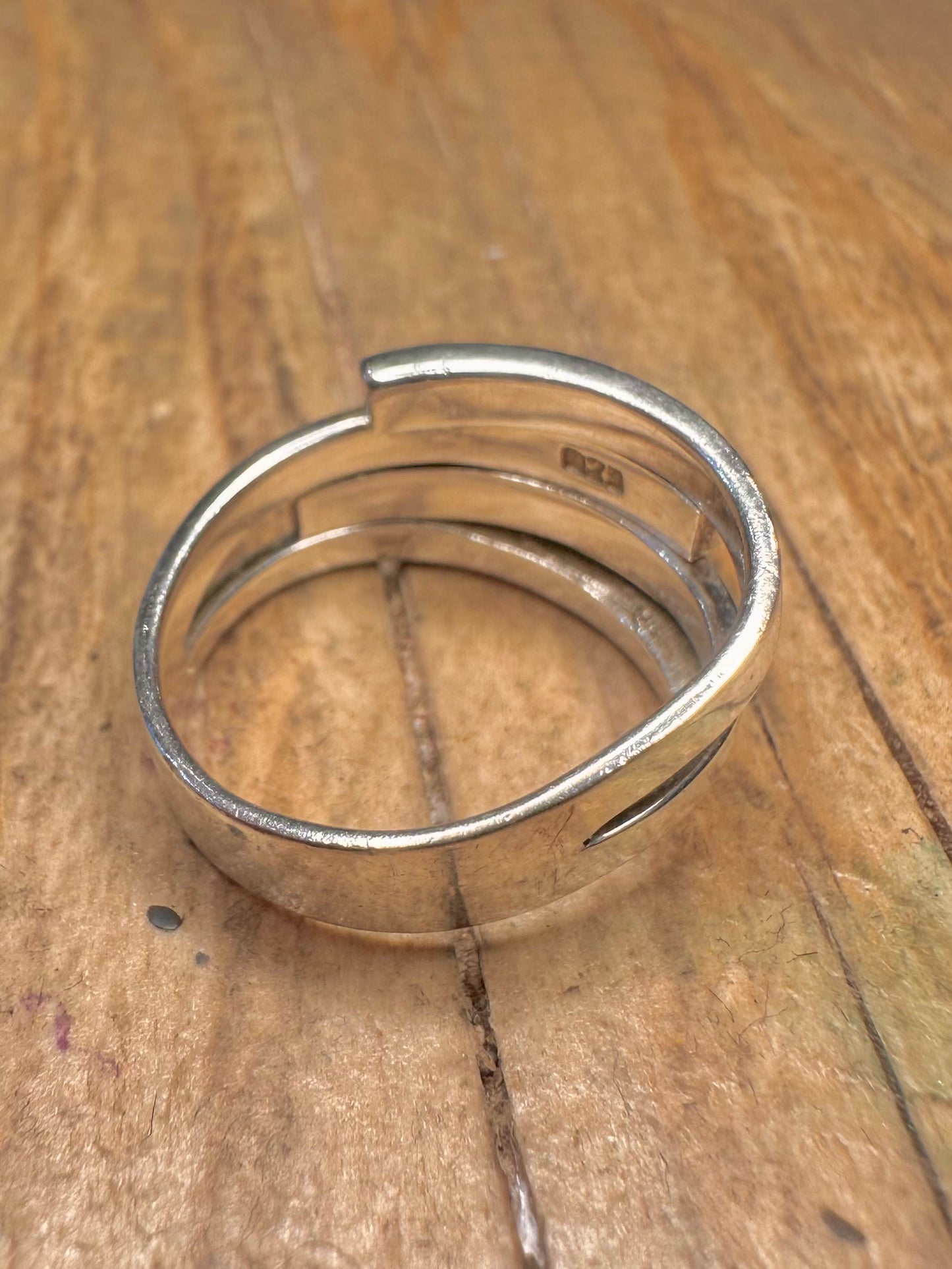 Abstract Overlapping 925 Sterling Silver Size K Ring