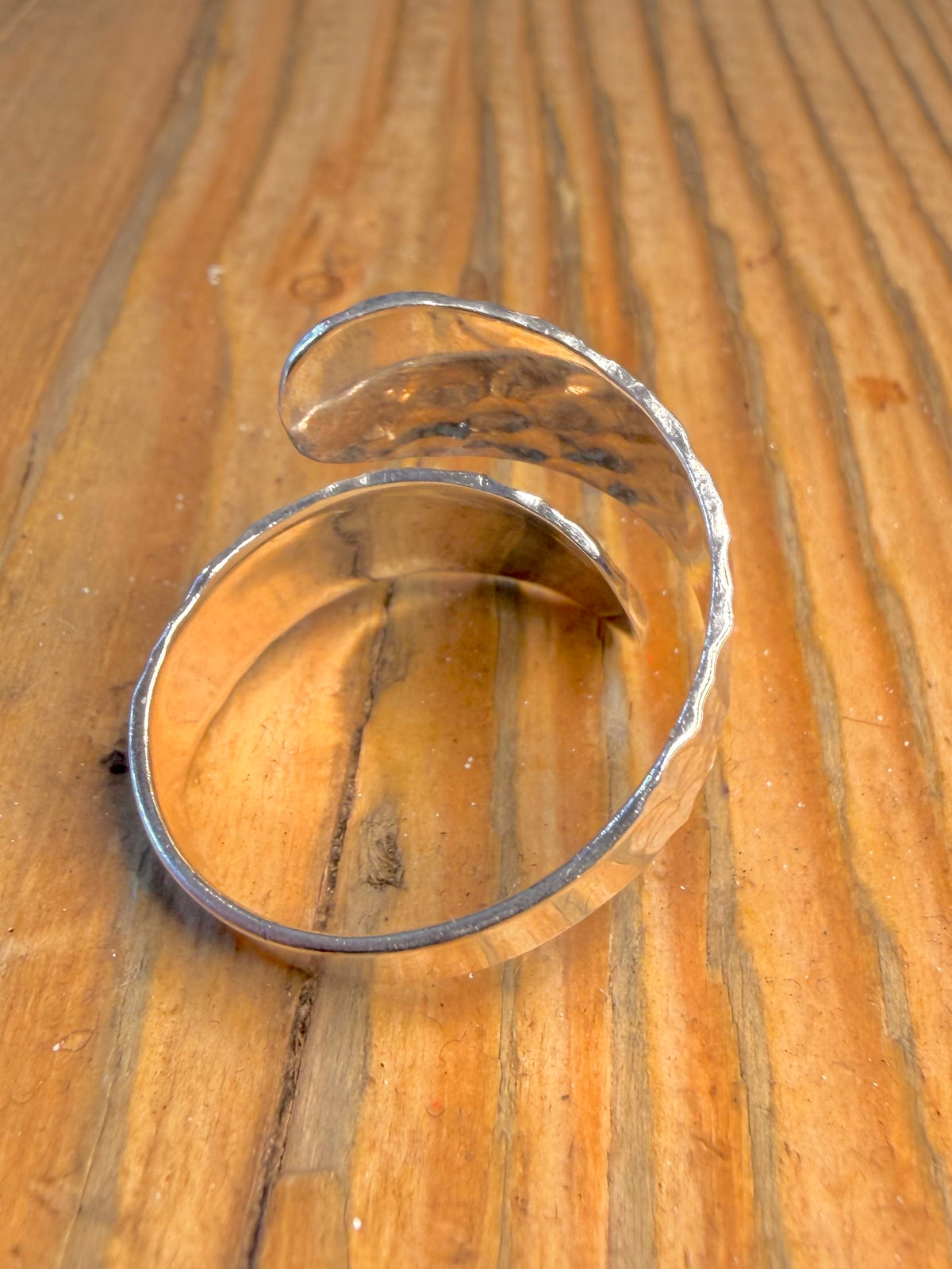 Overlapping Hammered 925 Sterling Silver Size R1/2 Adjustable Ring