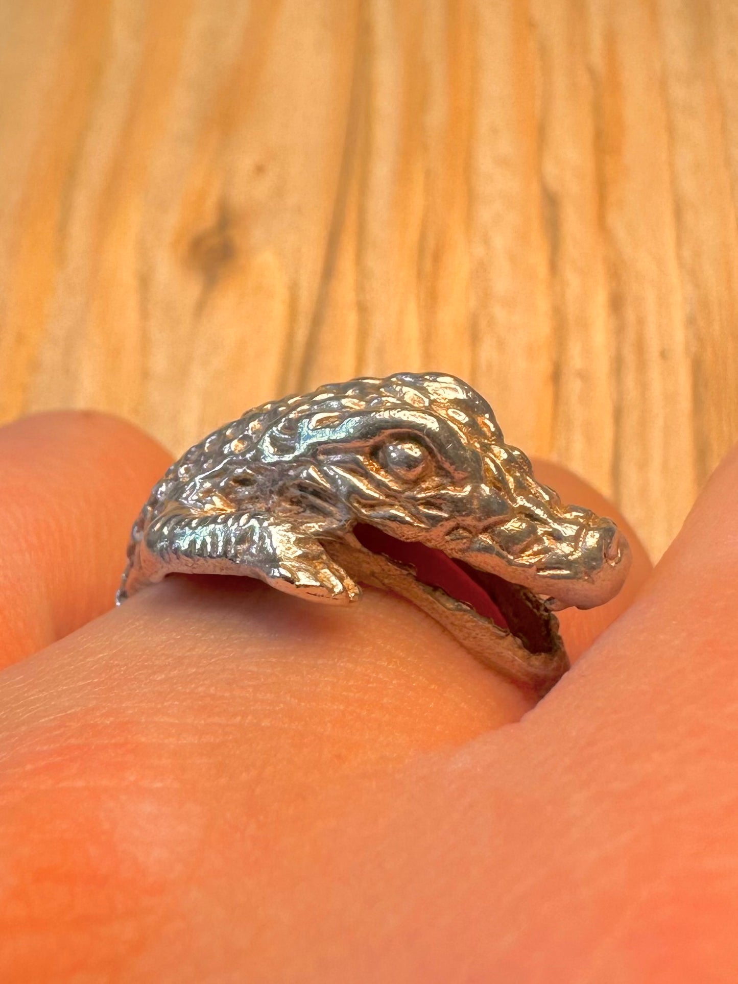 Vintage Crocodile 925 Sterling Silver Size R Ring