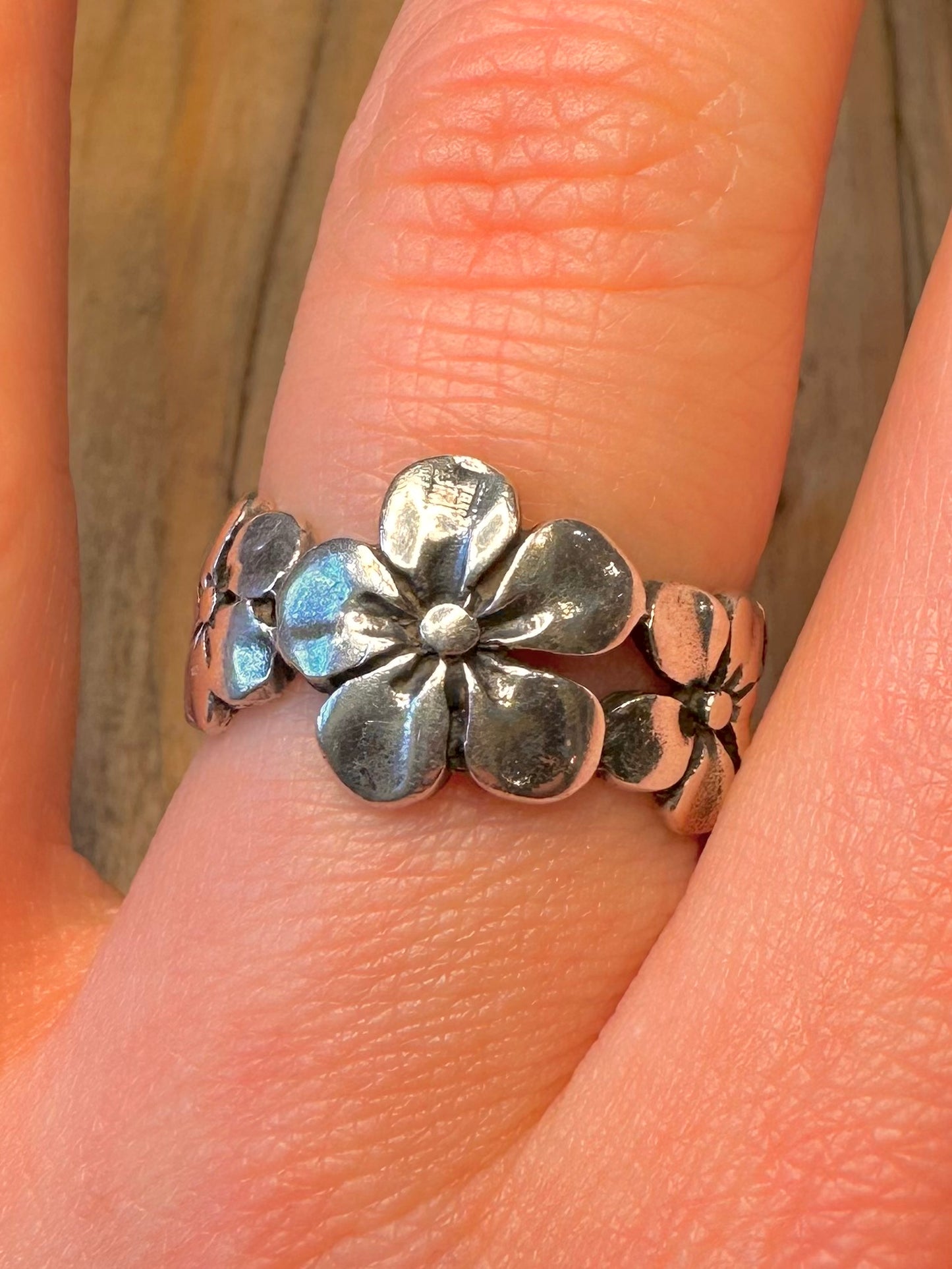 Vintage Three Flower 925 Sterling Silver Size Q Ring