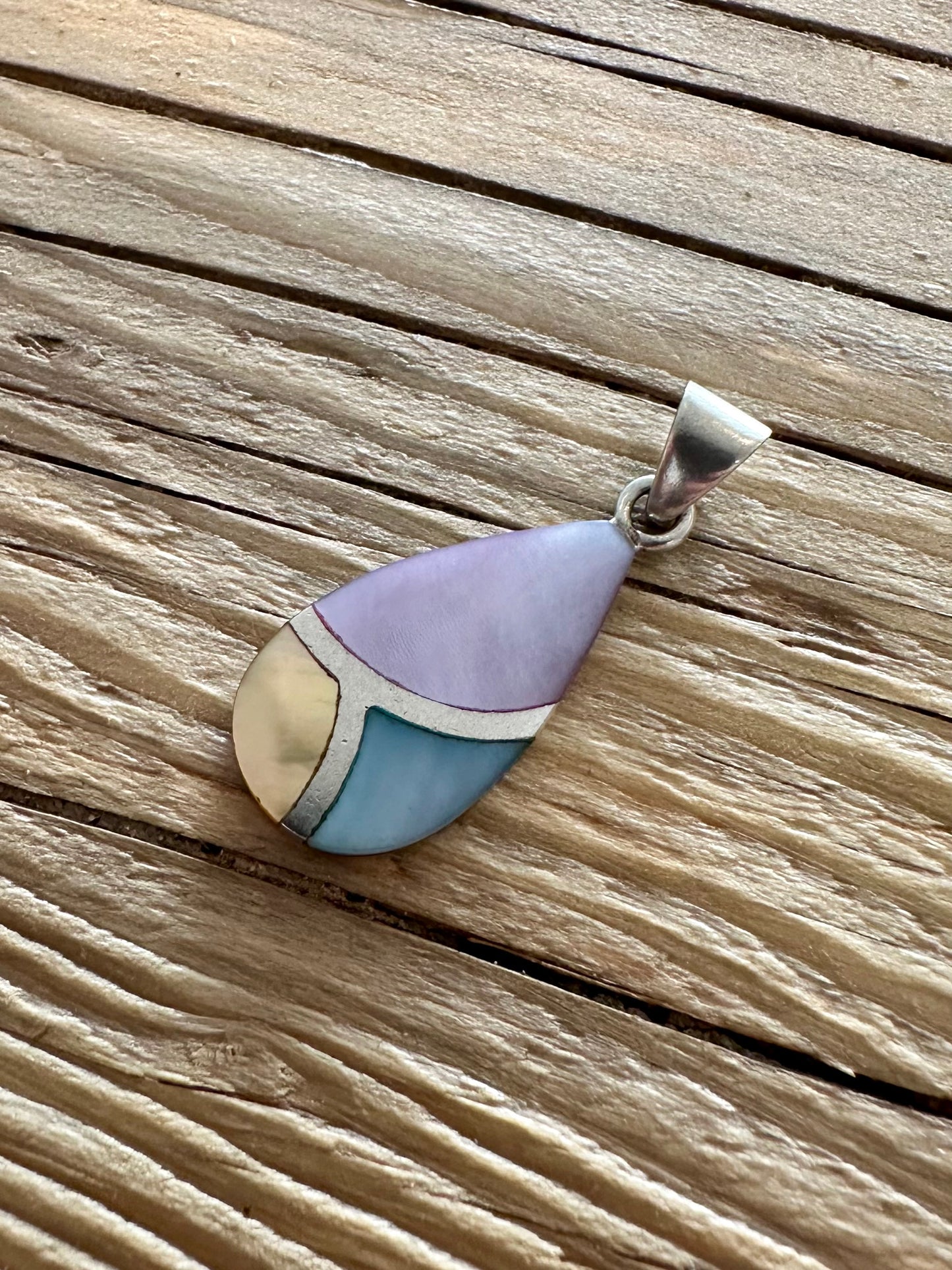 Vintage Coloured Mother of Pearl 925 Silver Pendant