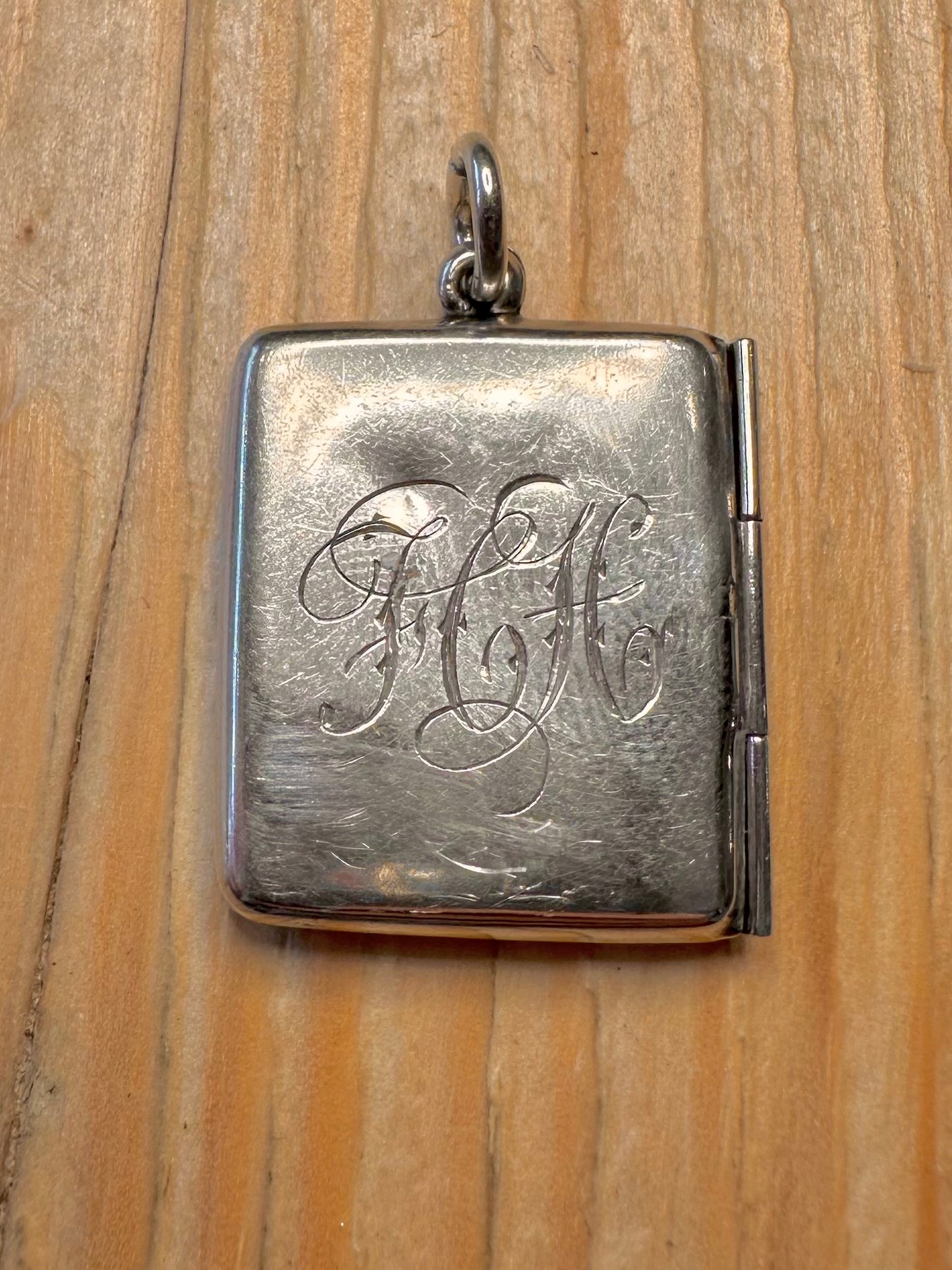 Vintage Envelope Stamp Holder 925 Silver Pendant