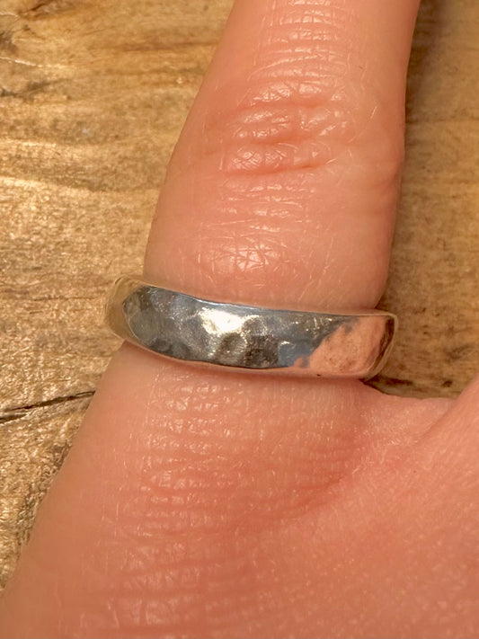 Abstract Hammered Wavy Band 925 Silver Size L Ring
