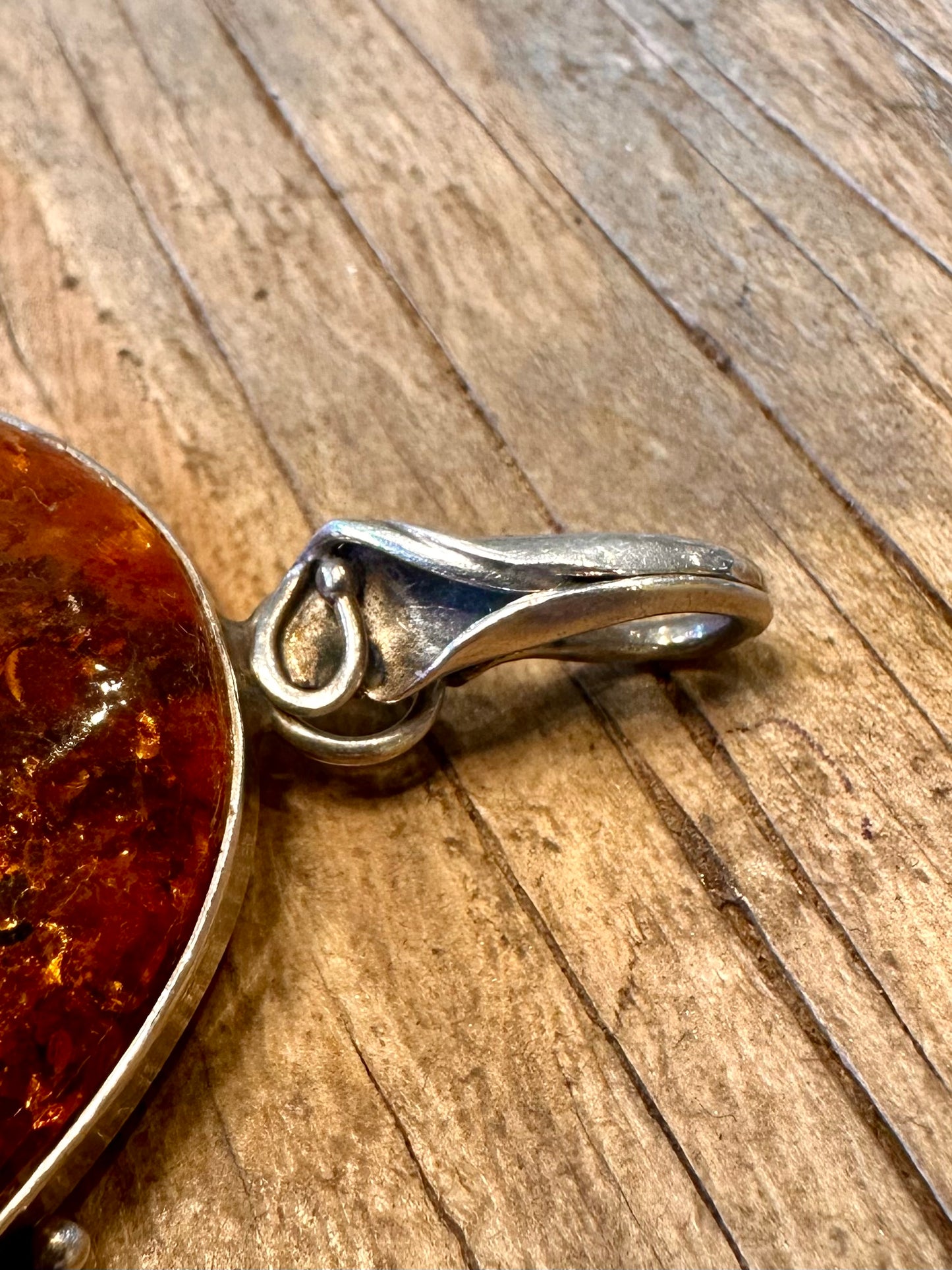Vintage Large Baltic Amber Floral Leaf Design Setting 925 Sterling Silver Pendant