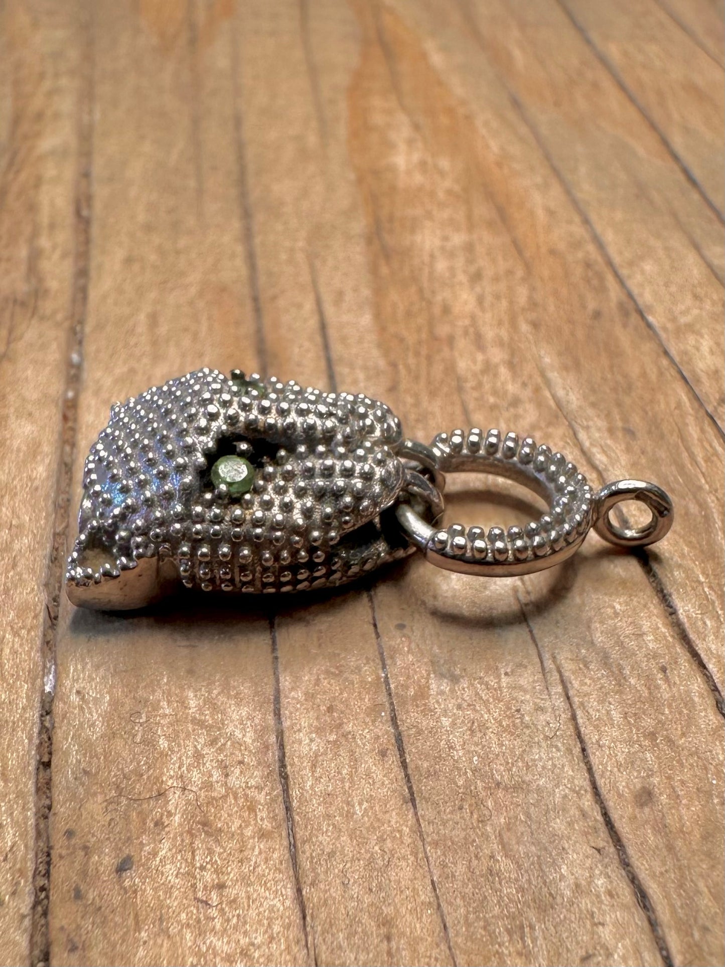 Vintage Panther Textured Green Stone 925 Sterling Silver Pendant