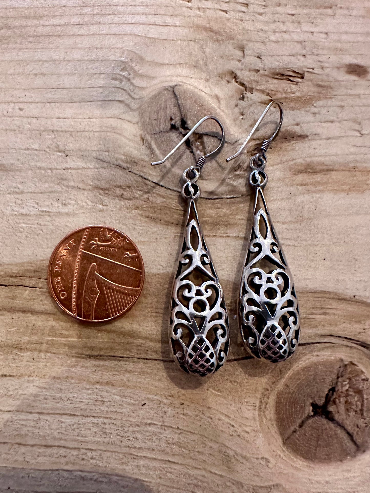 Vintage Filigree Tear Drop 925 Silver Earrings