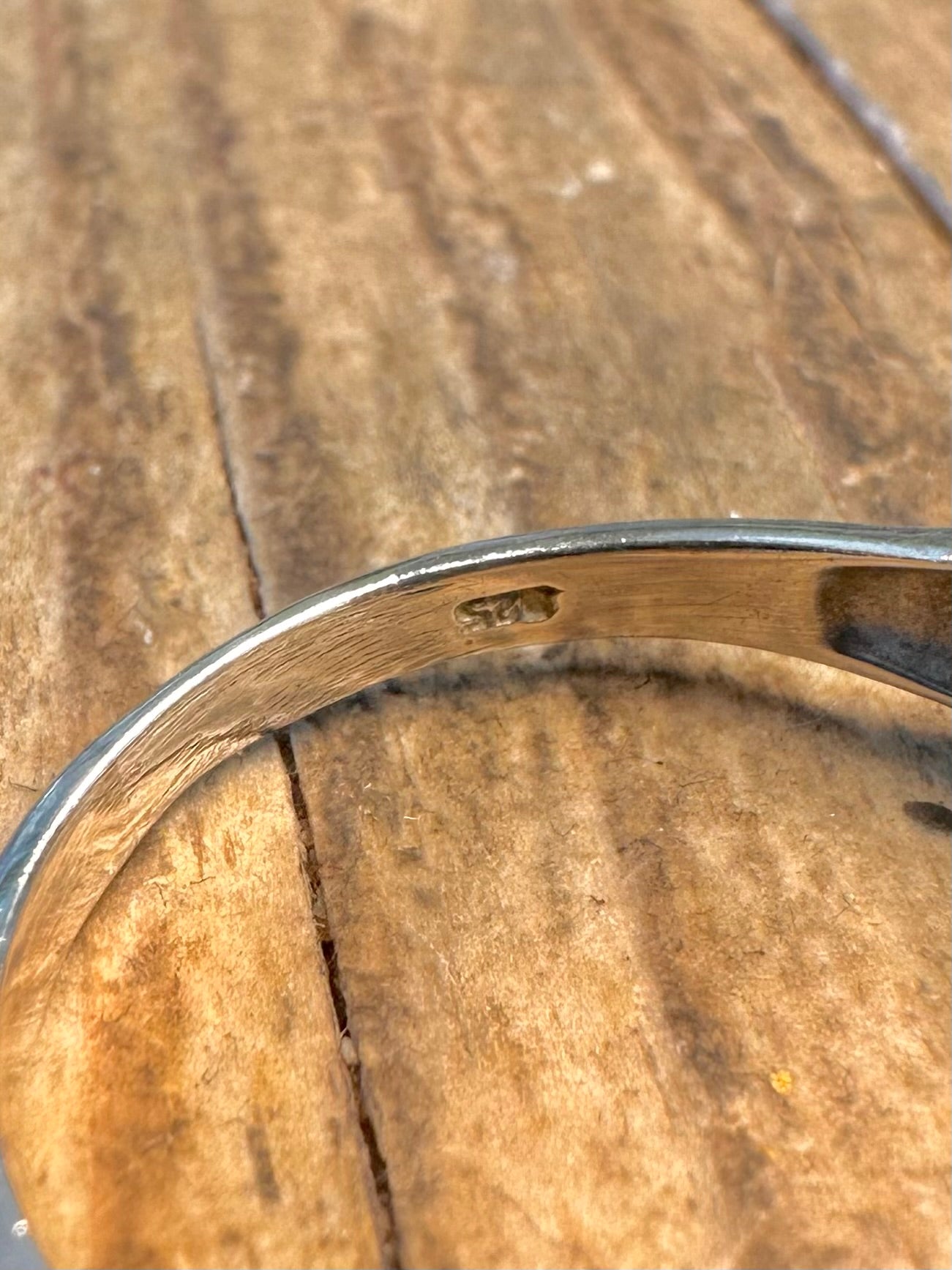 Gebogener bernsteinfarbener rechteckiger 925er Sterlingsilber Ring Größe X