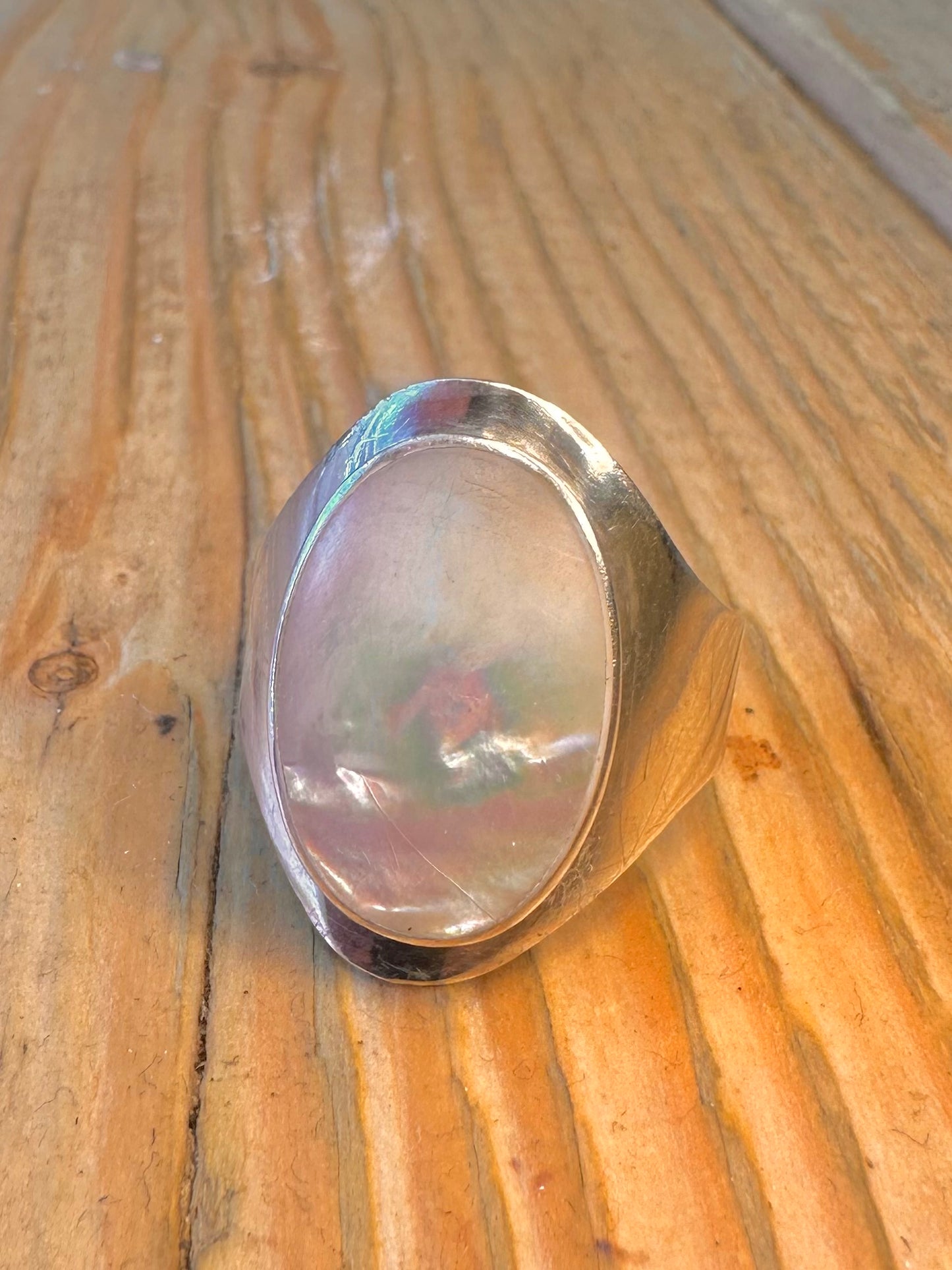 Iridescent Mother of Pearl 925 Sterling Silver Size T Ring