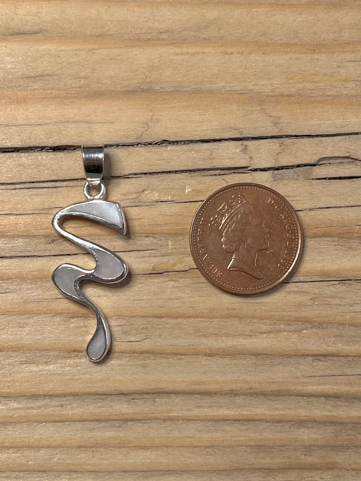 Mother of Pearl Abstract 925 Sterling Silver Pendant