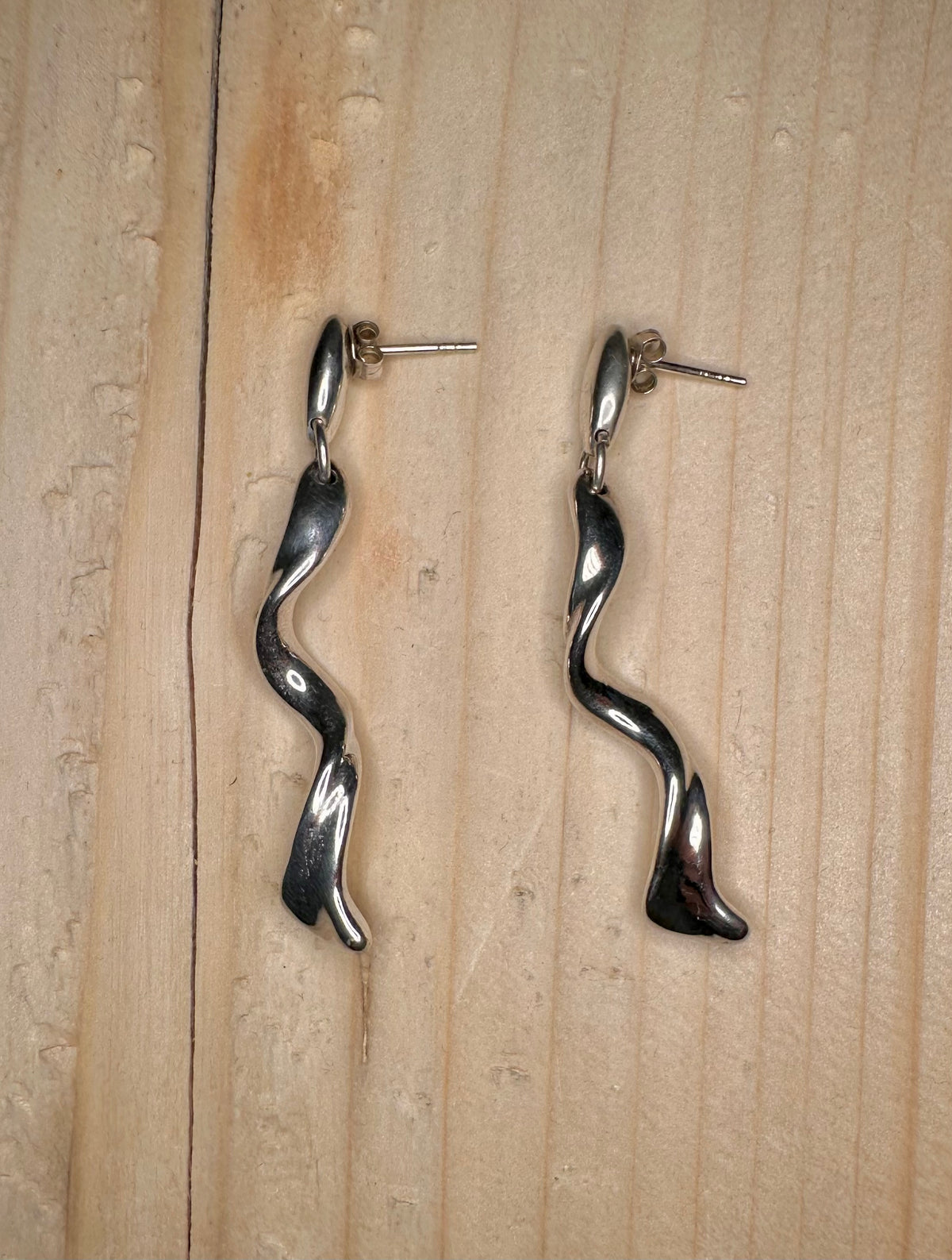 Curvy Wave 925 Sterling Silver Earrings