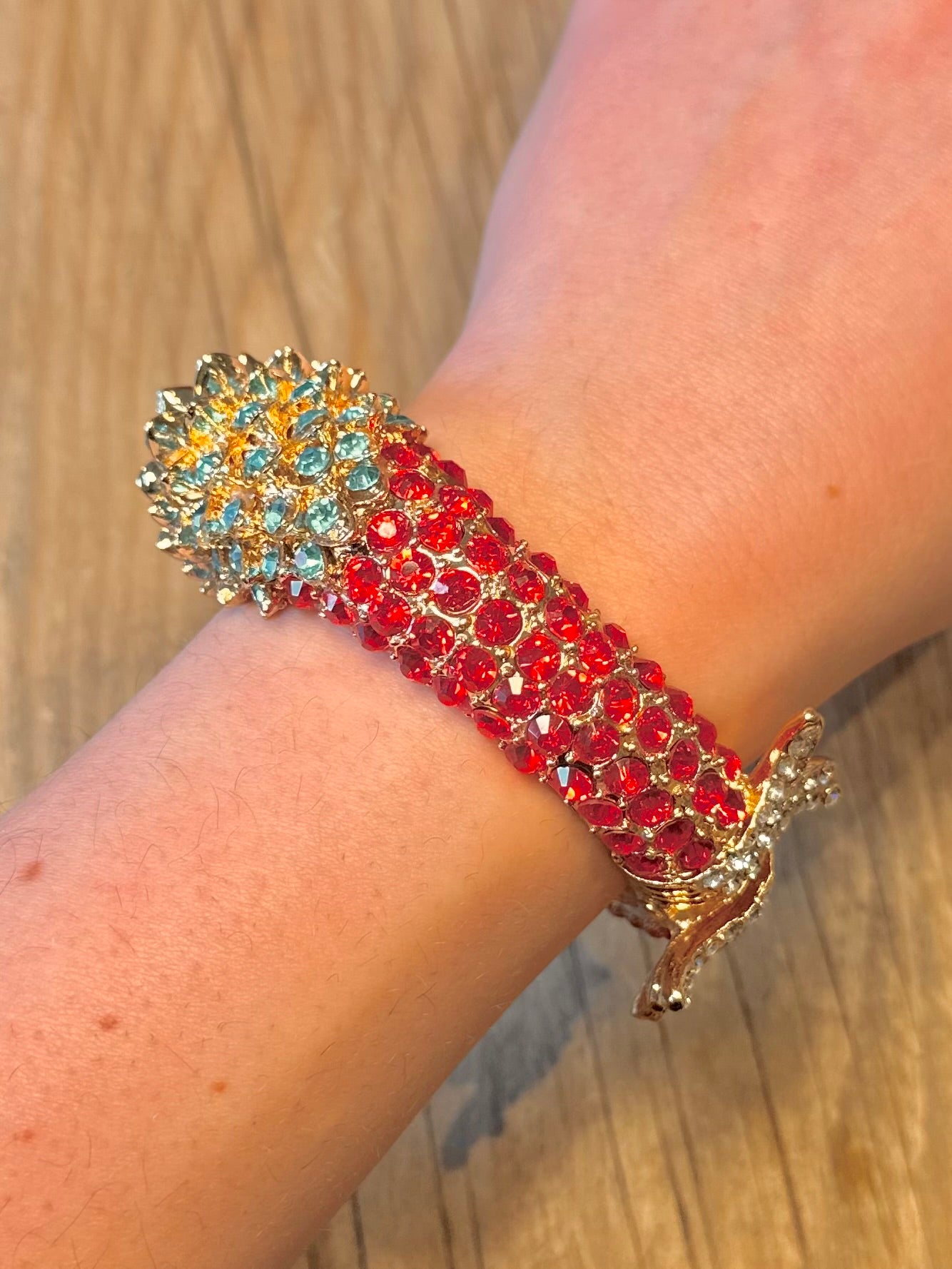 Stunning Double Headed Fish Multicoloured Stones Costume Hinged Bangle