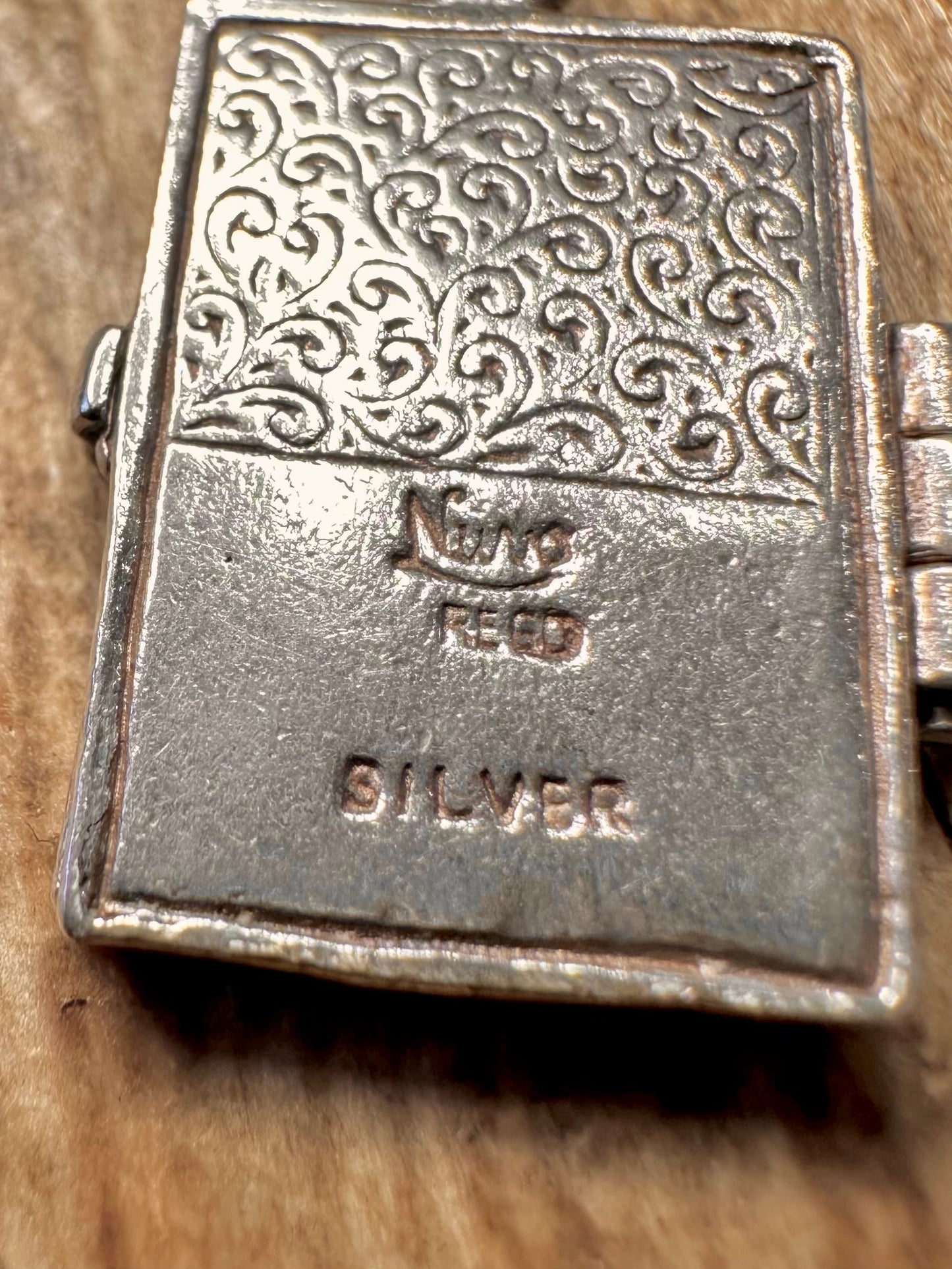 Vintage Nuvo Passport United Kingdom 925 Sterling Silver Charm Pendant