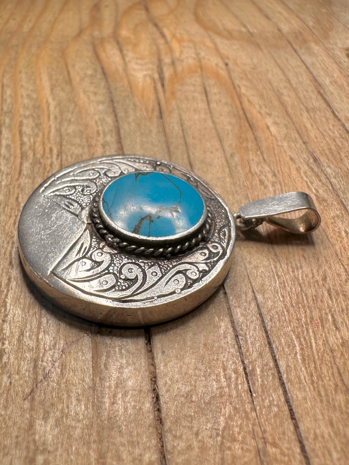 Vintage Turquoise Ornate 925 Sterling Silver Pendant