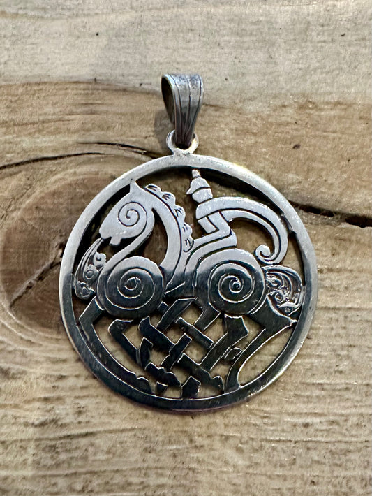 Vintage Scottish Sleipnir Circle 925 Silver Pendant