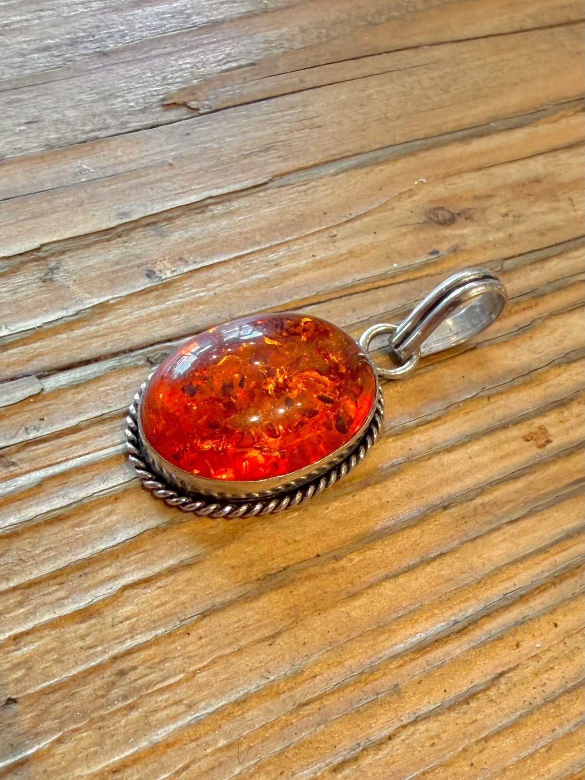 Oval Amber Rope Border 925 Sterling Silver Pendant