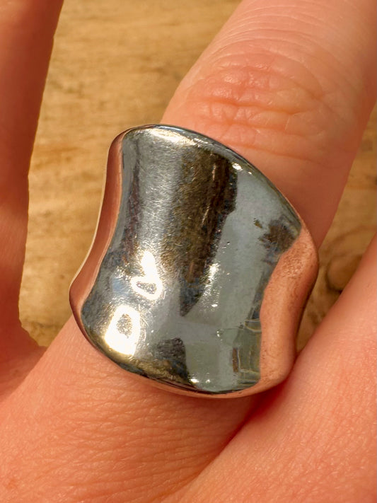Modernist Wavy 925 Silver Size Q Ring