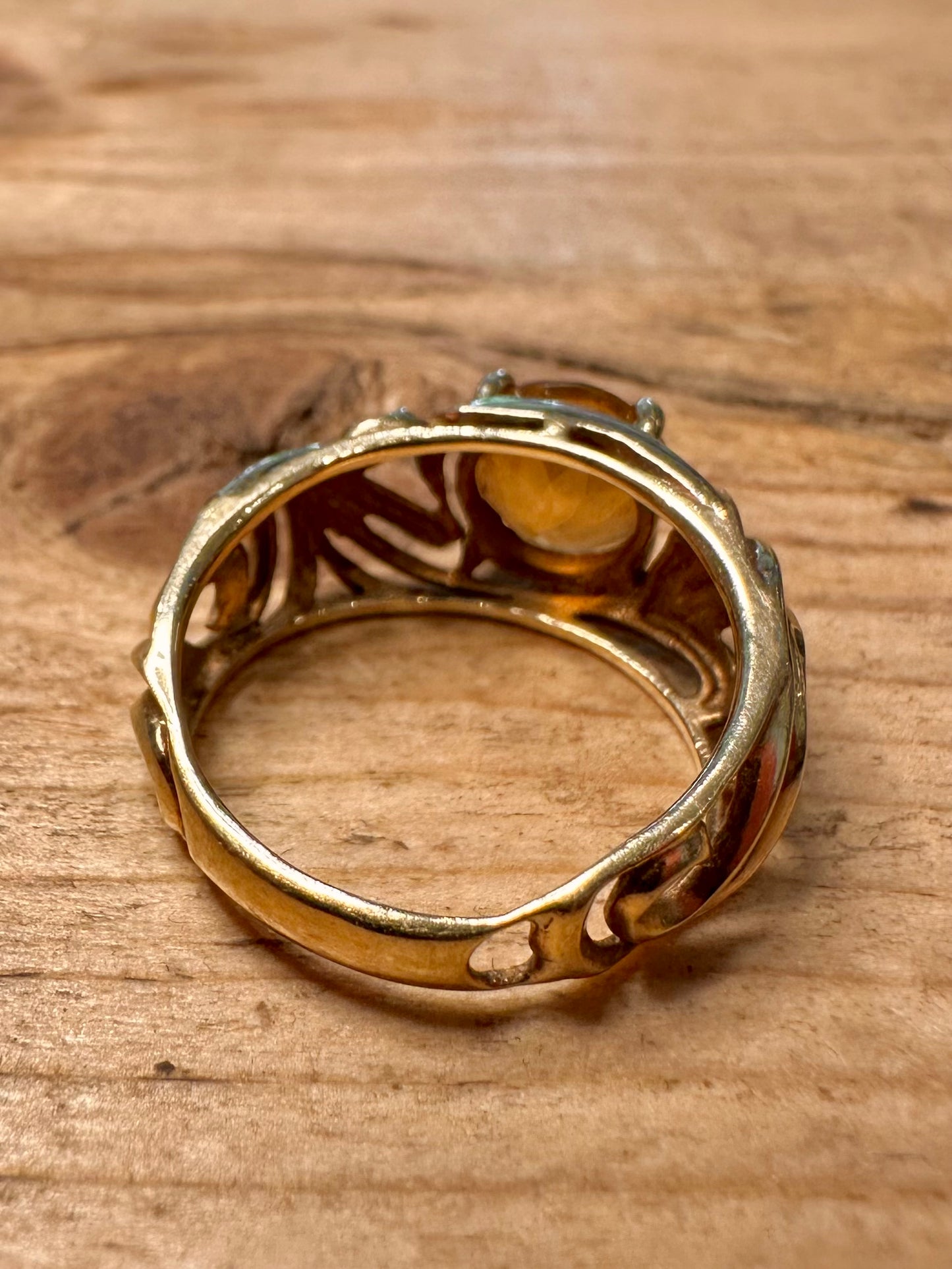 Vintage 9ct Gold Yellow Stone 375 Size M1/2 Ring