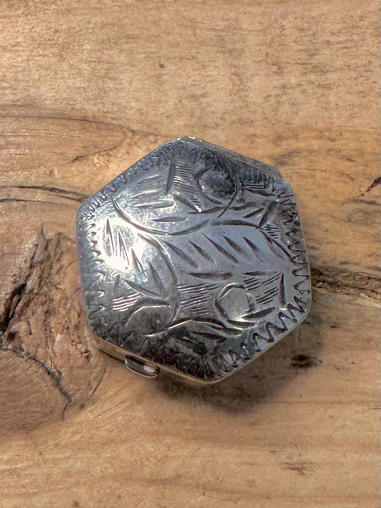 Vintage Engraved Hexagon Engraved Pill Box 925 Silver Collectable