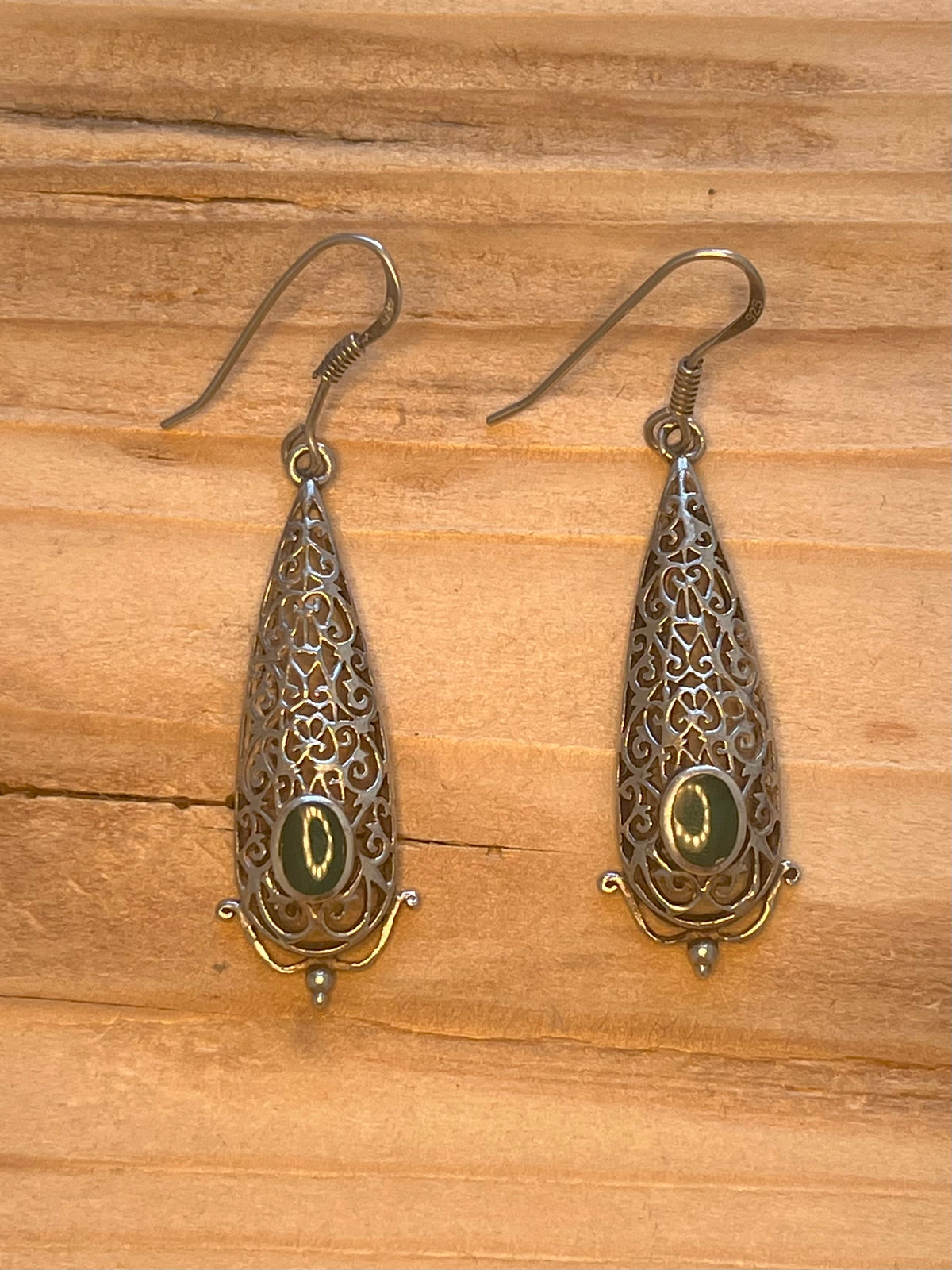 Ornate Filigree Green Stone Dangle 925 Sterling Silver Drop Earrings