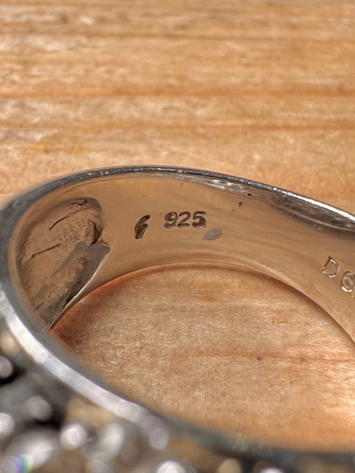 Vintage Black and White DQCZ Dome 925 Sterling Silver Size K1/2 Ring