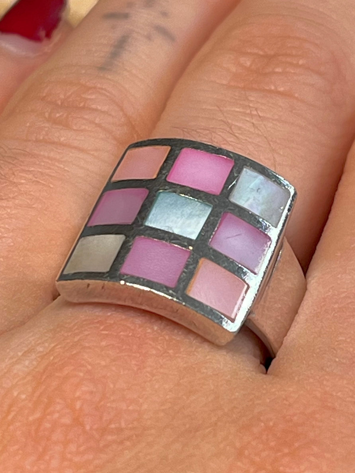 Multi-Coloured Mother of Pearl Square 925 Sterling Silver Size P1/2 Ring