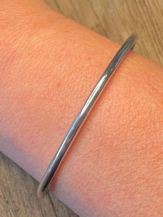 Vintage Plain 925 Sterling Silver Bangle