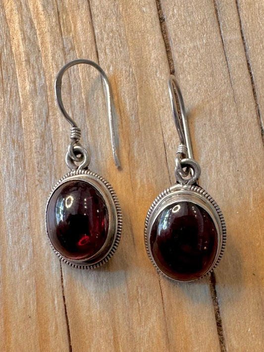 Vintage Garnet Dangle 925 Silver Earrings
