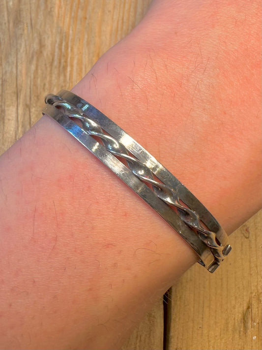 Vintage 1978 Twisted 925 Sterling Silver Bangle