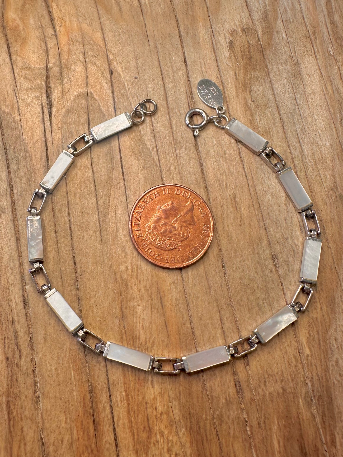 Modern Mother of Pearl Tennis 925 Sterling Silver 7.5 inch Bracelet