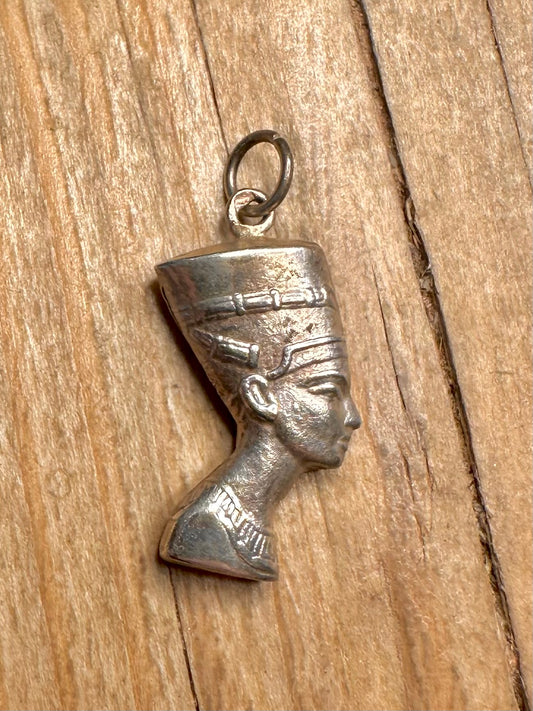 Vintage Nefertiti Head 925 Sterling Silver Pendant
