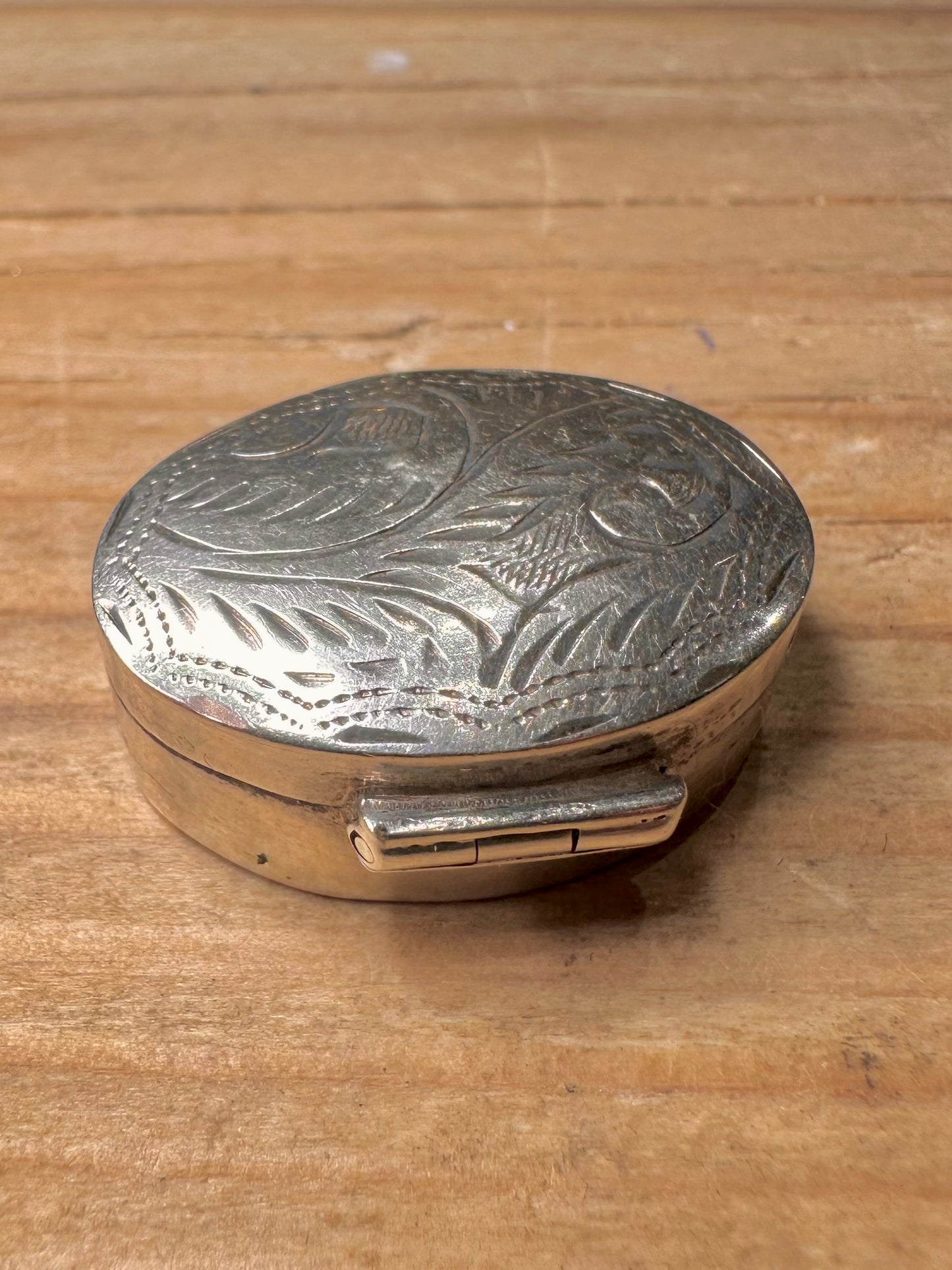 Vintage 1994 Engraved Pill Box 925 Sterling Silver Collectable