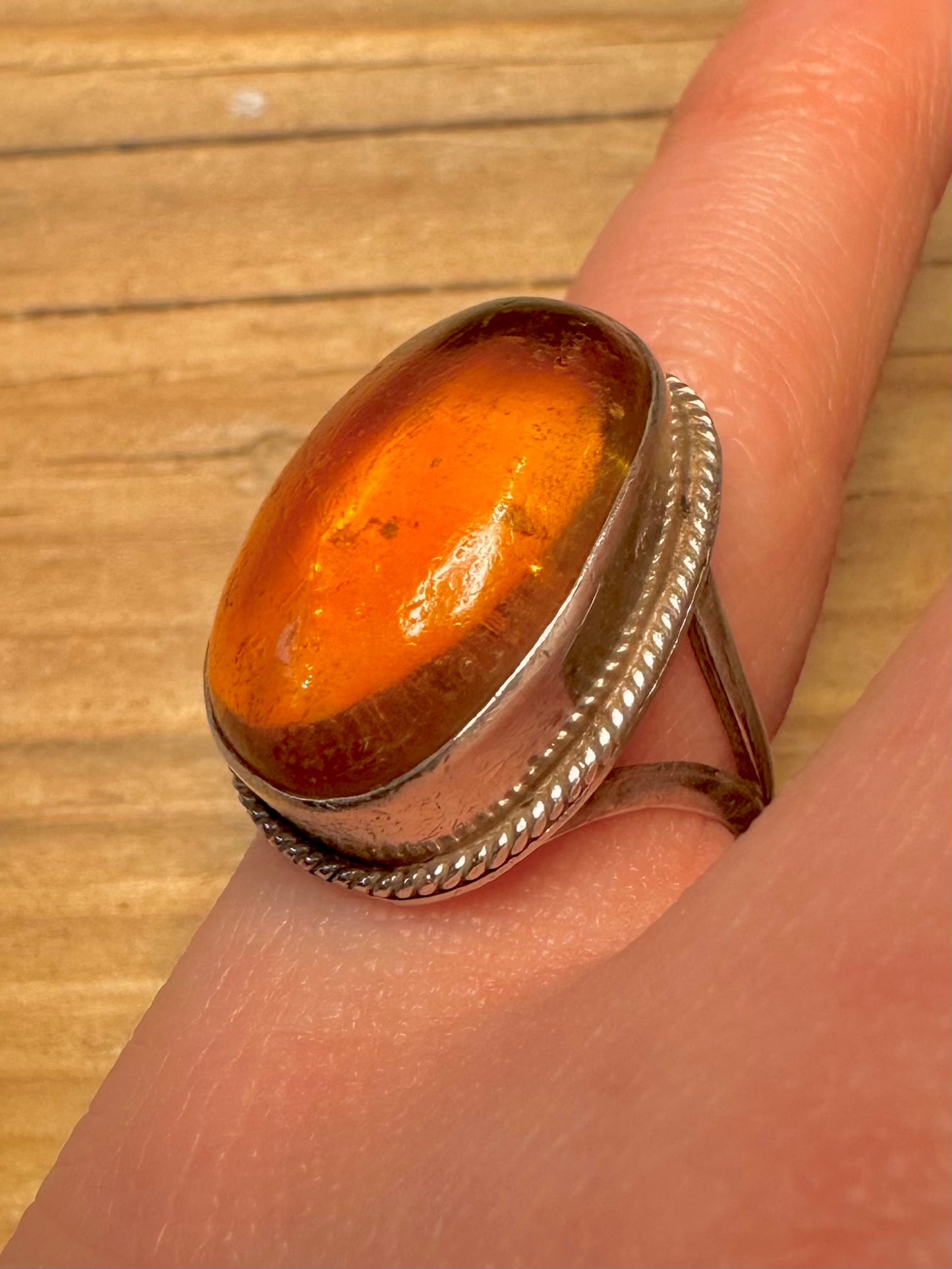 Vintage Amber Oval 925 Sterling Silver Size O Ring