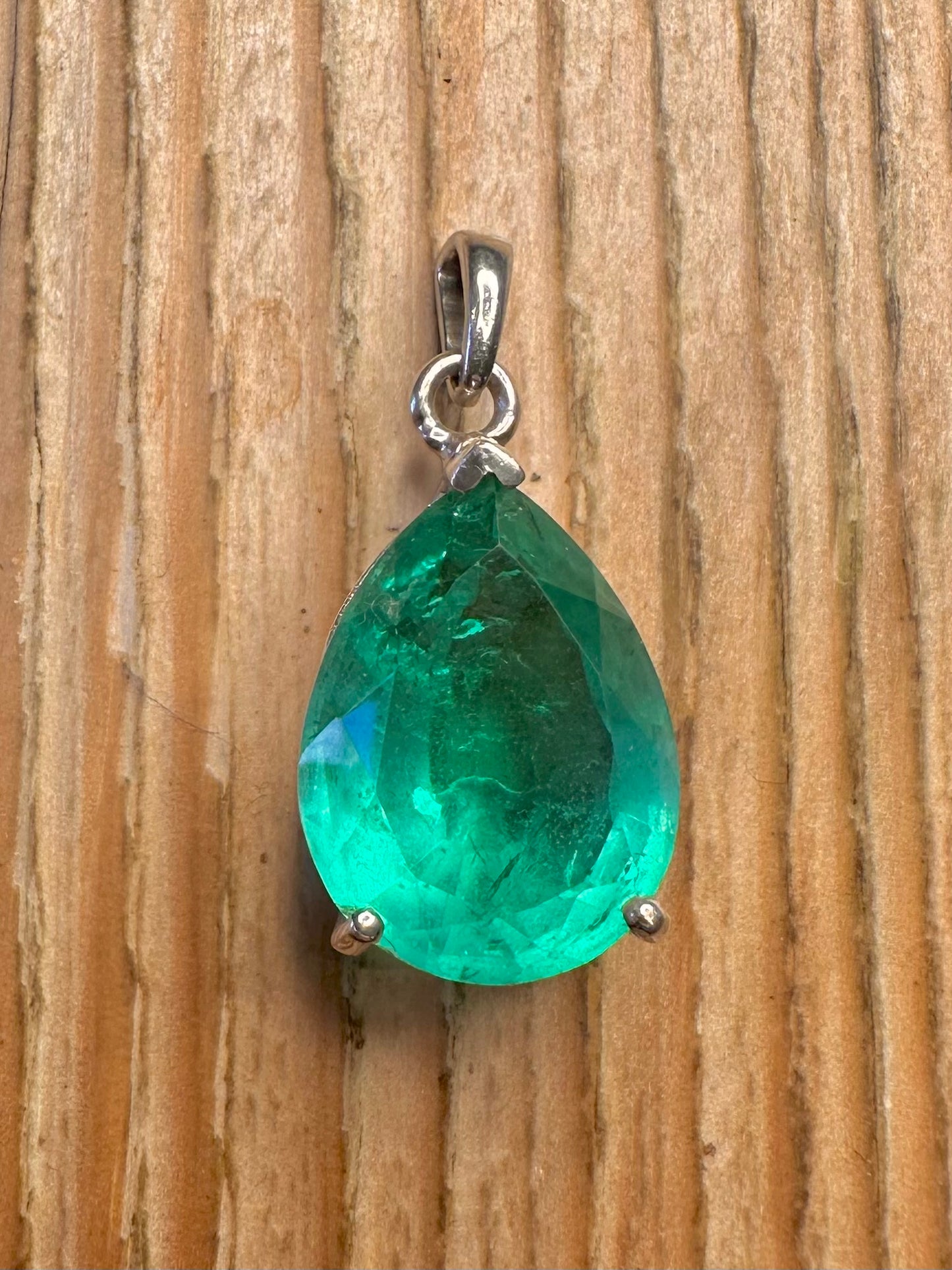 Vintage Emeraldine Quarts 925 Sterling Silver Pendant