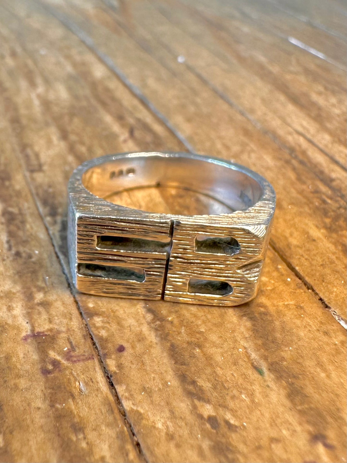 SB Initials Bark Effect Maker C&T 925 Sterling Silver Size M1/2 Ring
