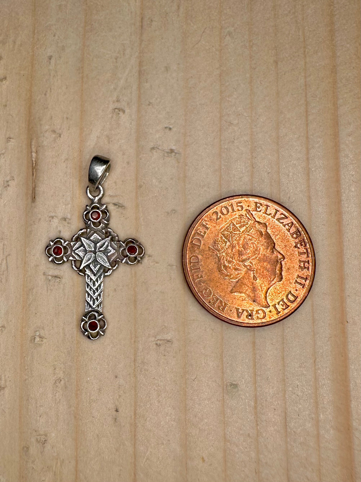 Floral Cross Garnet 925 Sterling Silver Pendant