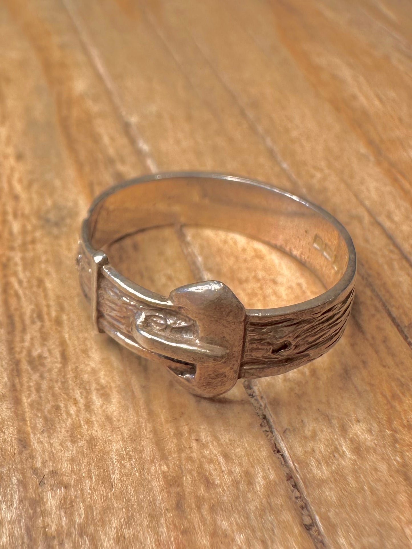 Vintage 1988 Buckle Textured 925 Sterling Silver Size M Ring
