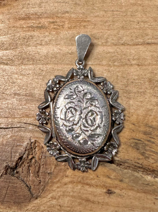Vintage Floral Engraved Locket 925 Silver Pendant