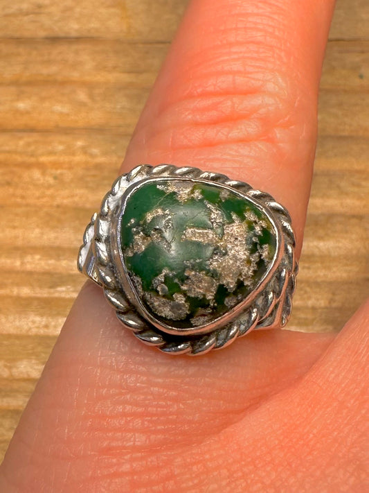 Vintage Navajo Turquoise Maker WJ and 925 Sterling Silver Size J Ring