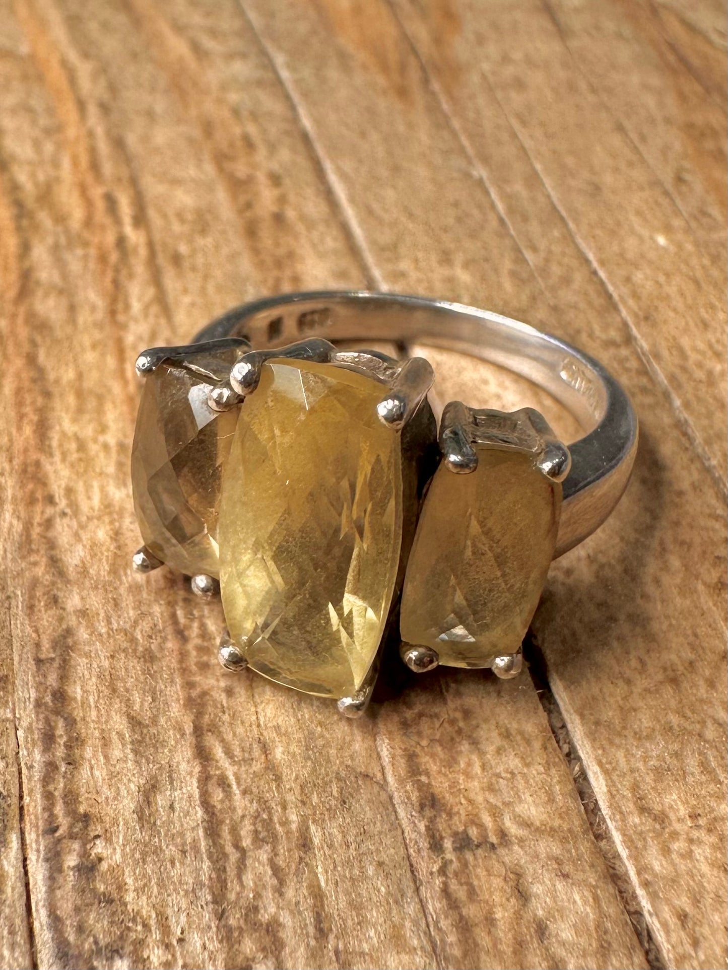 Vintage Citrine Three Faceted 925 Sterling Silver Size N Ring