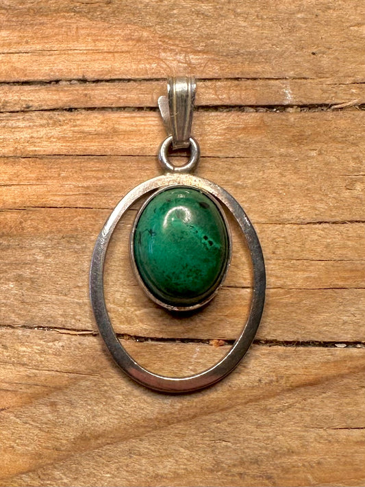 Vintage Green Turquoise Oval 925 Sterling Silver Pendant