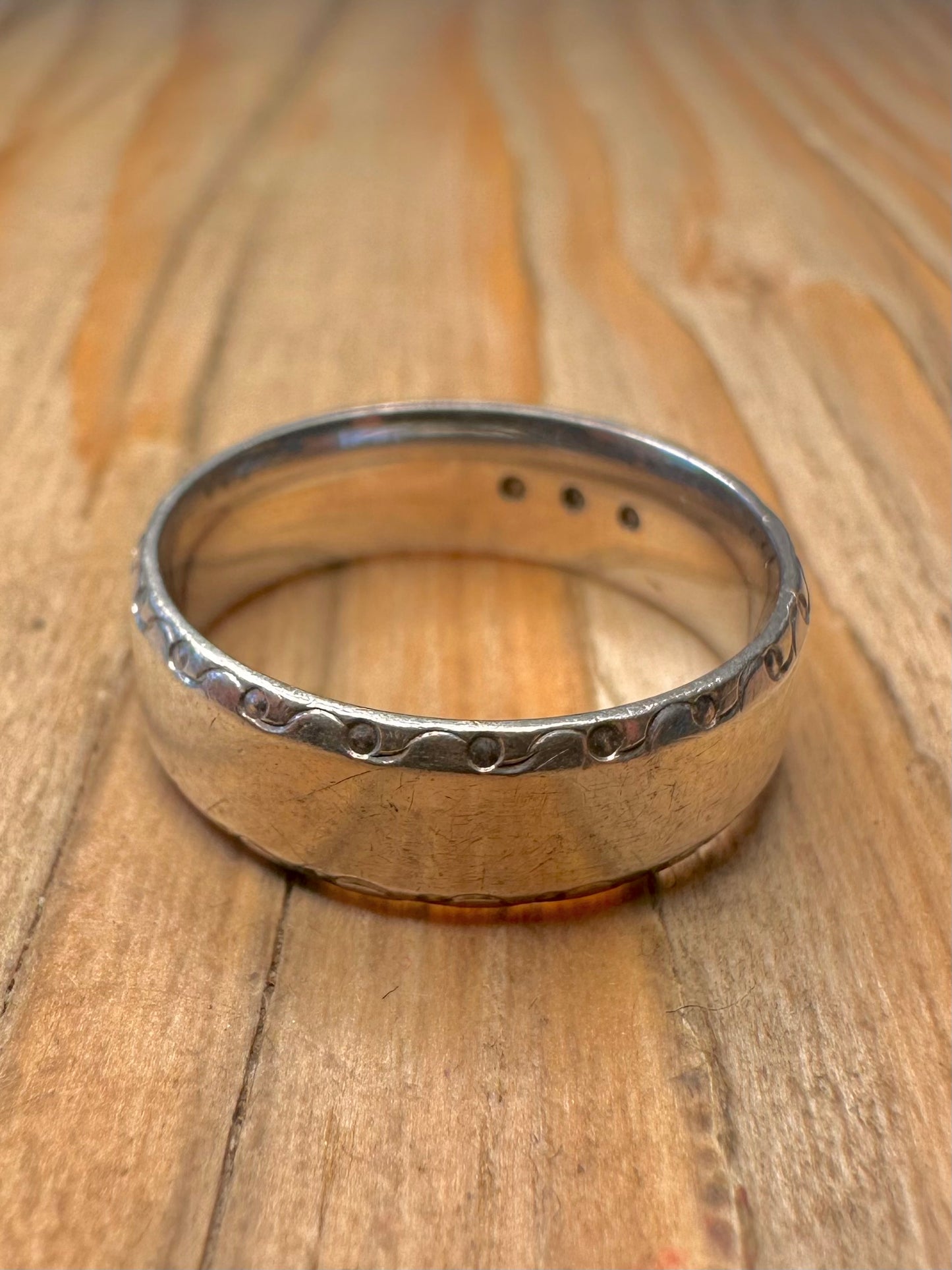 Modern Three CZ Stone Textured Band 925 Sterling Silver Size N1/2 Ring