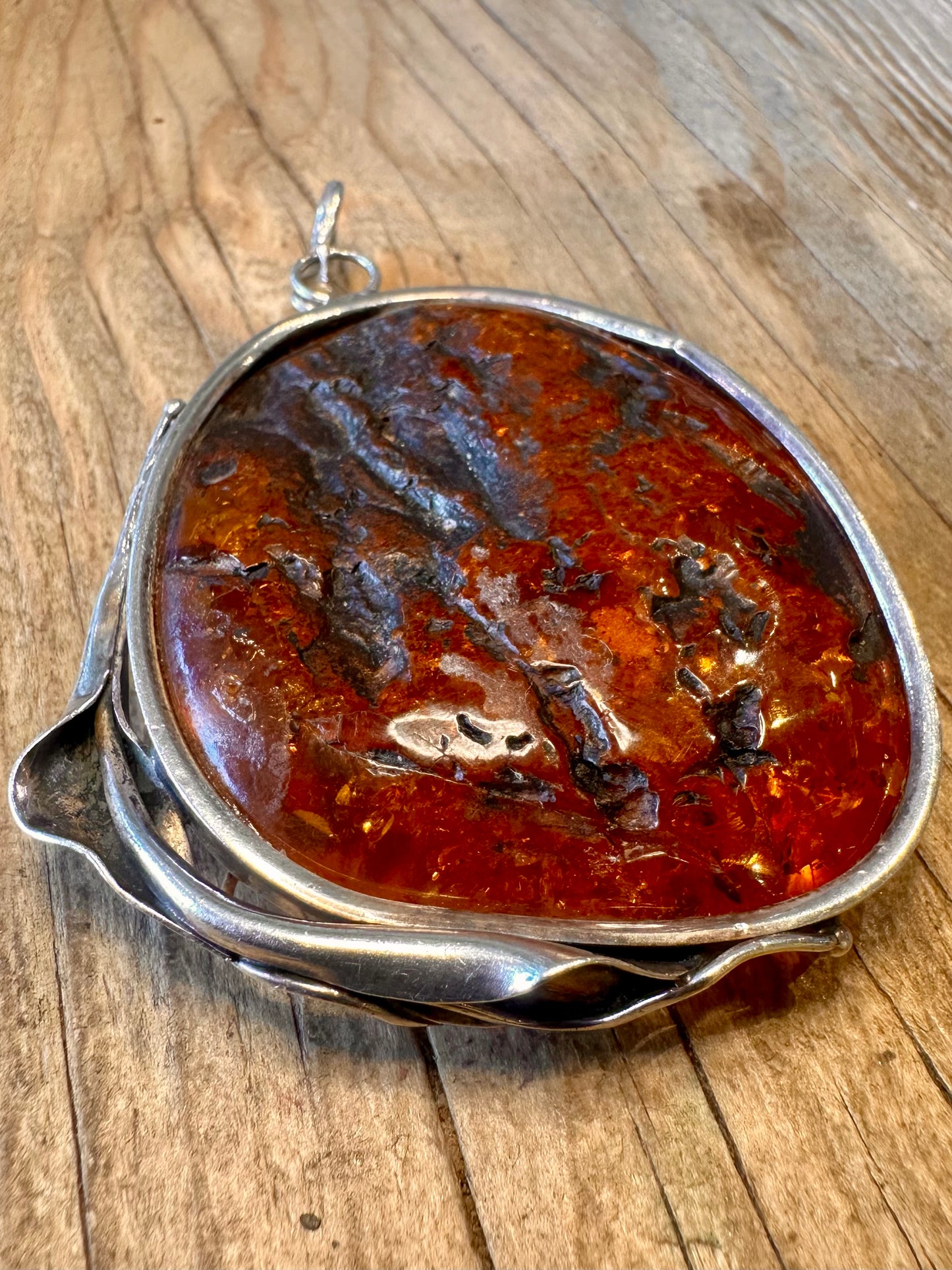 Vintage Large Baltic Amber Floral Leaf Design Setting 925 Sterling Silver Pendant